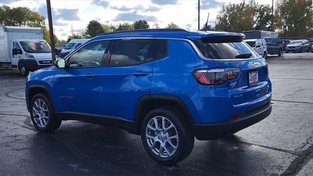2022 jeep compass latitude lux