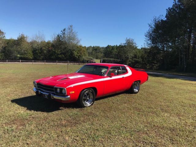 1974 plymouth roadrunner 440 - 5 speed