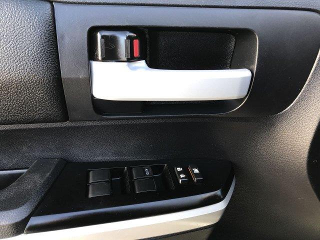 2016 toyota tundra sr5 4x4 sr5 4dr double cab pickup sb (5.7l v8 ffv for sale in yarmouth, maine