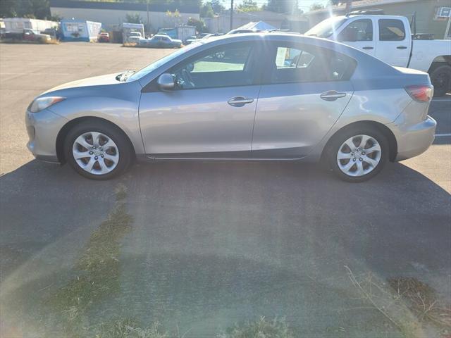 2012 mazda mazda3 i sport