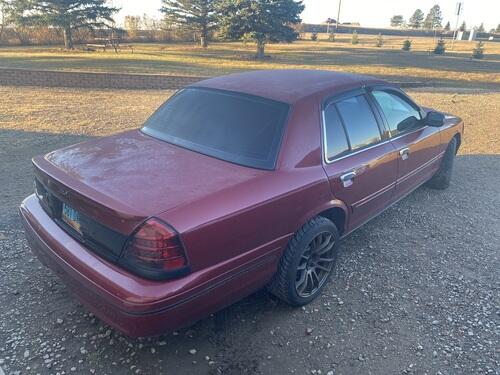 03 crown vic