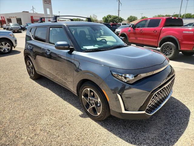 2023 kia soul ex