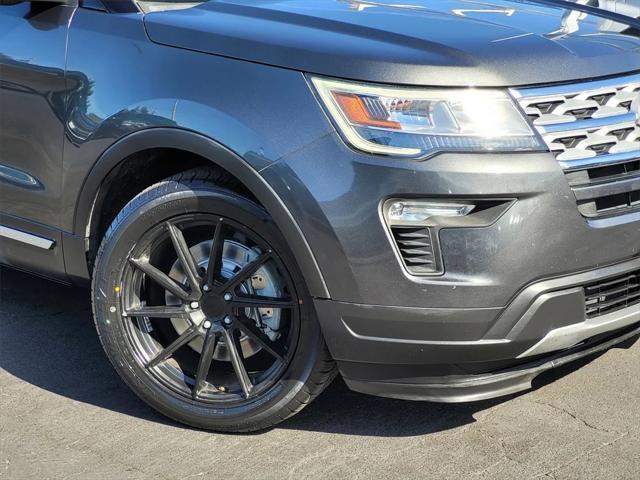 2019 ford explorer xlt