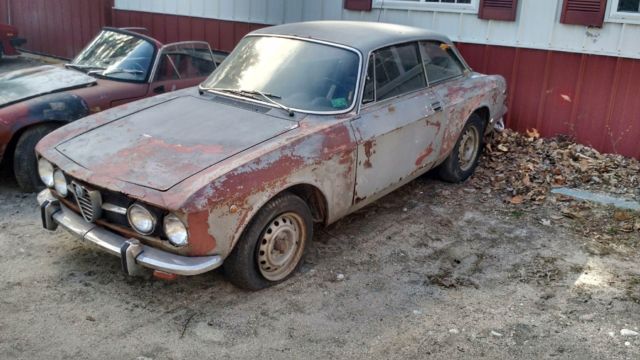 alfa romeo 1969 gtv 1750 iniezione flying buttress seats restorable project