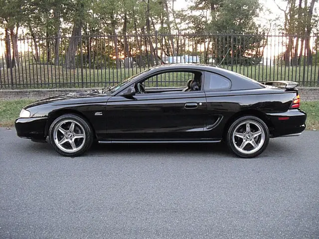 5.0 5 speed blk on blk leather