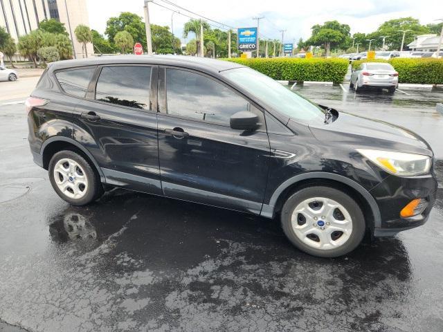 2017 ford escape s