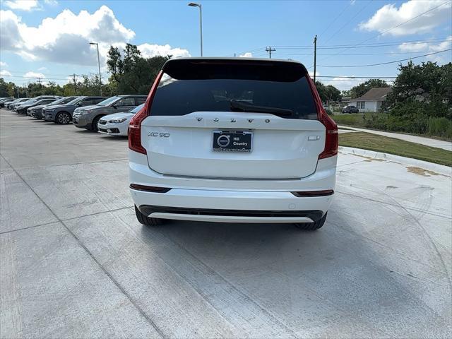 2022 volvo xc90 recharge plug-in hybrid t8 r-design 7 passenger