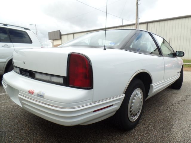 oldsmobile cutlass supreme s 2 owner - excellent original condition - low miles