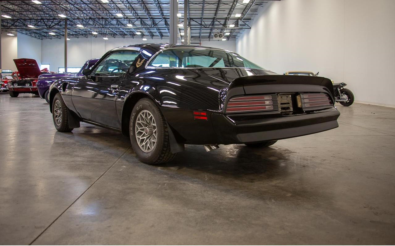 1977 pontiac firebird trans am