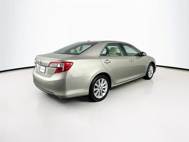 2014 toyota camry xle