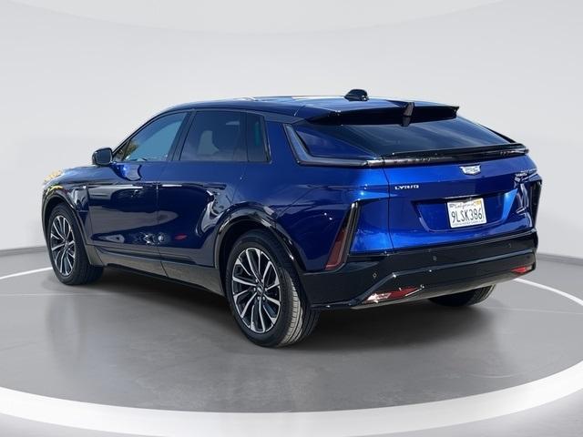 2024 cadillac lyriq sport