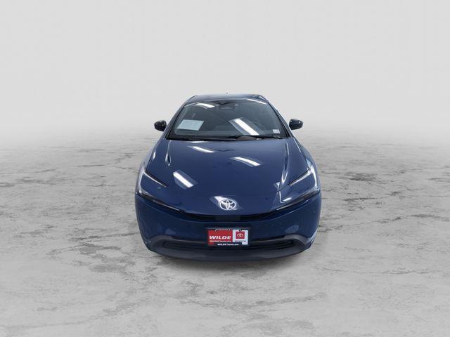 2023 toyota prius le