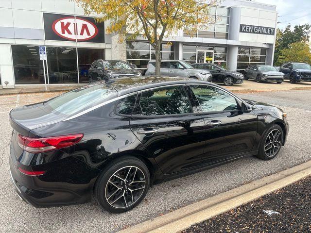 2020 kia optima se