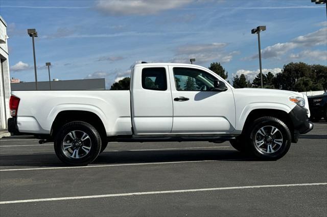 2016 toyota tacoma sr