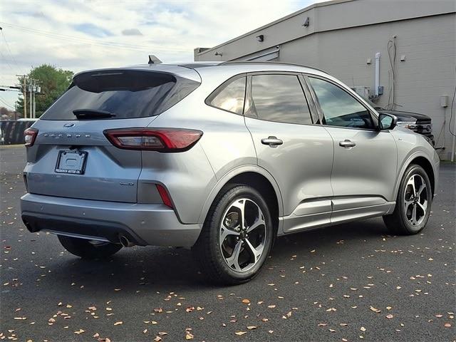 2023 ford escape st-line elite