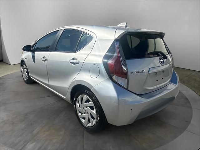2015 toyota prius c two