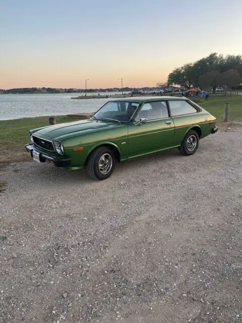 1976 toyota corolla 1.6 liftback hatchback green rwd manual sr5