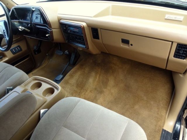 1989 ford bronco eddie bauer black rust free low mileage excellent condition