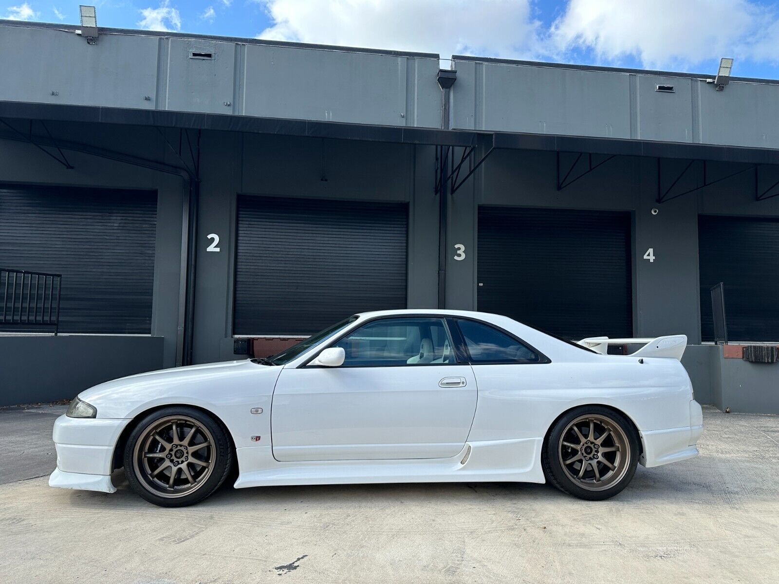 1995 nissan gt-r skyline vspec