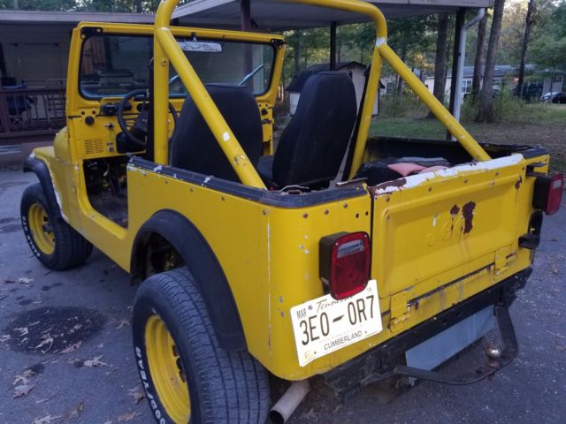 1984 yellow cj 7 great condition 101,000 miles. runs. good engine