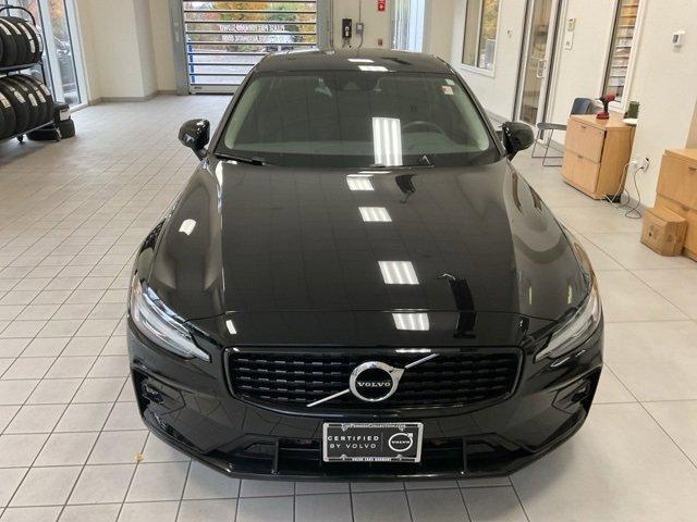 2022 volvo s60 b5 momentum
