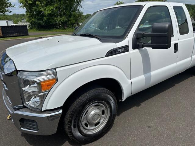 2014 ford f-250 xl 4x2 4dr supercab 8 ft. lb pickup