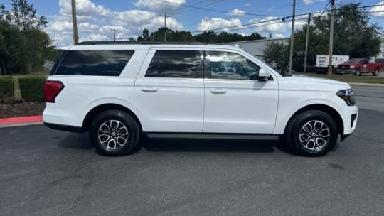 2023 ford expedition max xlt
