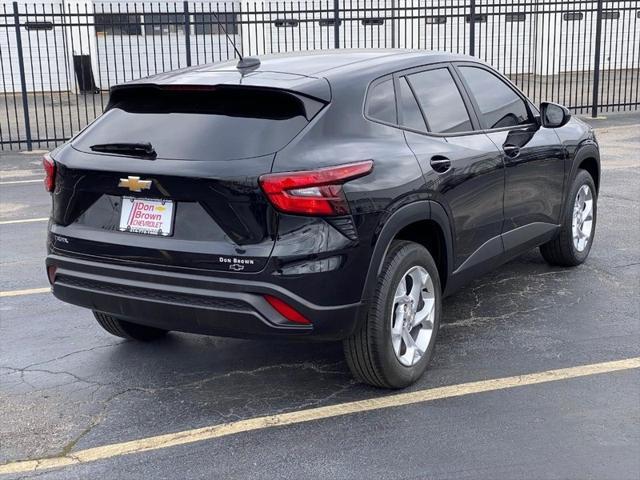 2024 chevrolet trax ls