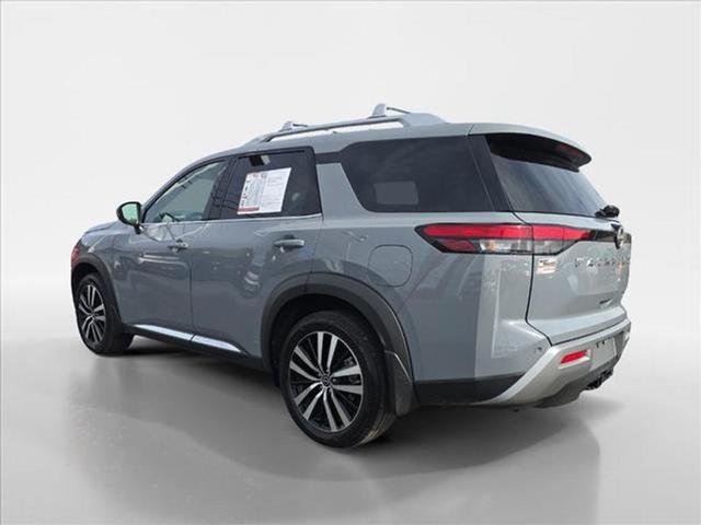 2023 nissan pathfinder platinum