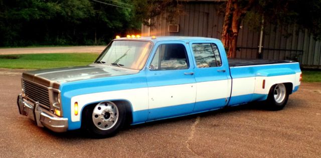 1973 3500 crew cab 454 3+3 dually bagged 19.5 alcoa wheels patina c-10 c30 c35