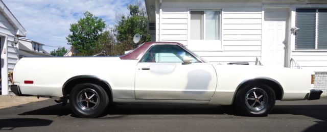 1979 tan ford ranchero