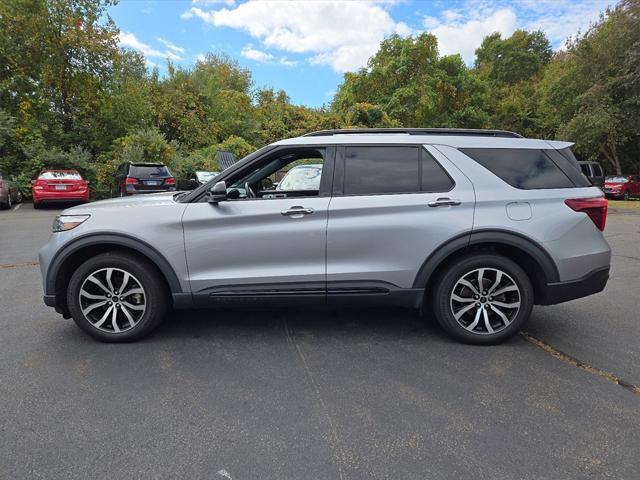 2020 ford explorer st