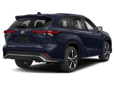 2021 toyota highlander xse