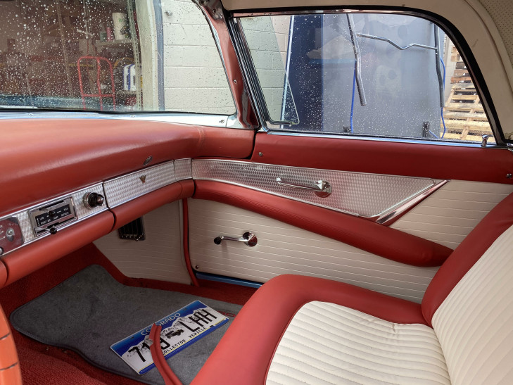 ford thunderbird