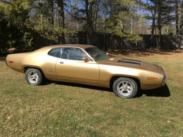 1971 plymouth roadrunner base 5.6l