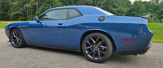 2022 dodge challenger r/t