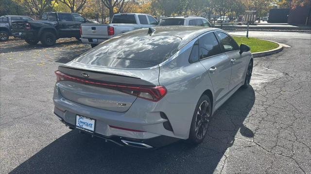 2021 kia k5 gt-line