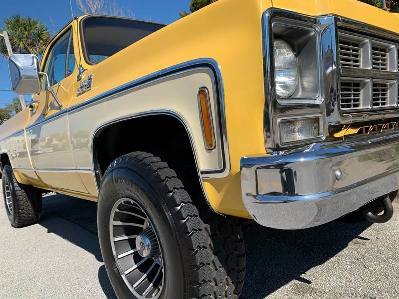 1979 gmc c/k 25 4x4 camper special, loaded and immaculate. unrestored squarebody