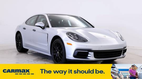 2018 Porsche Panamera
