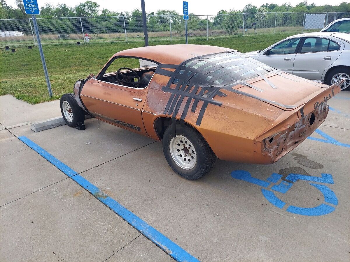 1978 chevrolet camaro sportscar orange rwd automatic