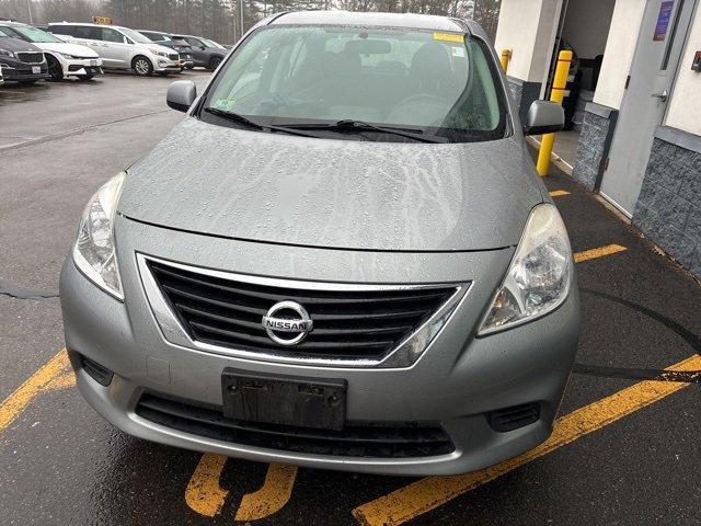 2012 nissan versa 1.6 sv