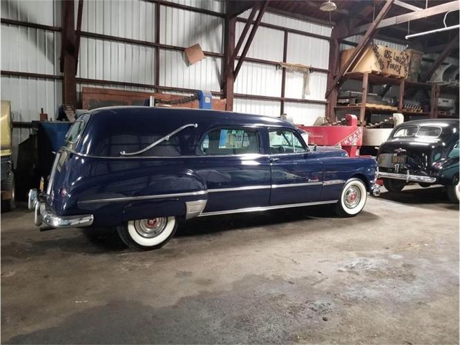 1951 pontiac hearse in glendale, california