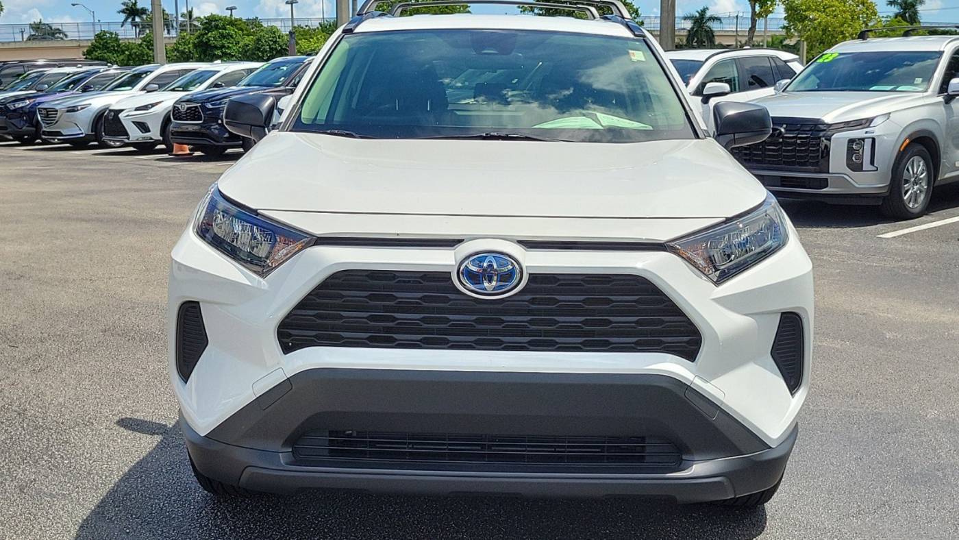 2022 toyota rav4 hybrid le