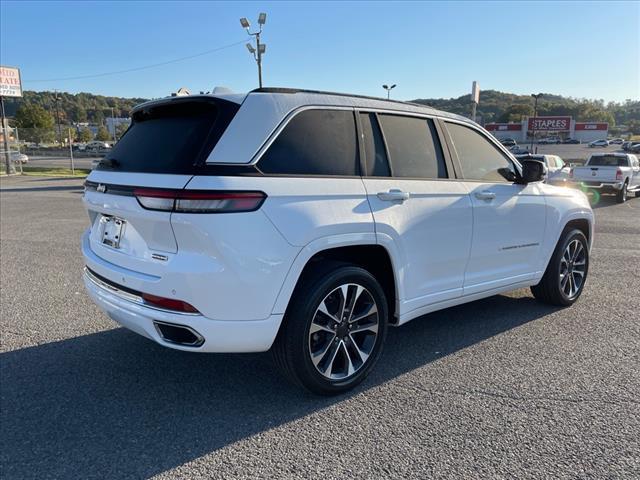 2022 jeep grand cherokee overland