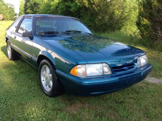 1993 ford mustang lx - 5.0 - 21,786 miles! 87,88,89,90,91,92