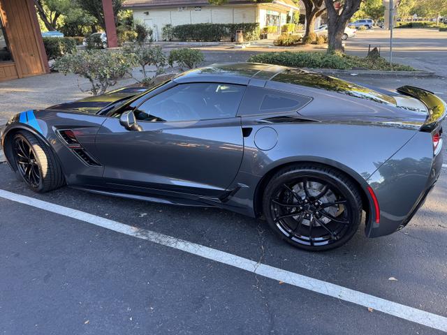 2017 chevrolet corvette grand sport
