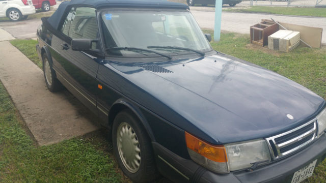 ★★★1993 classic saab 900s convertible, automatic, not running, no reserve★★★