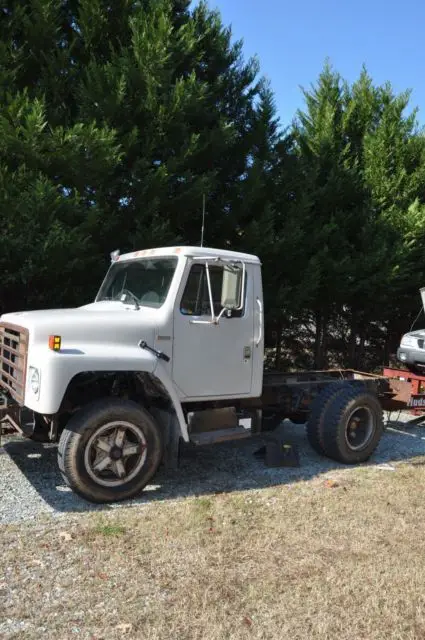 international harvester s1600 75k miles. 7.3 idi. strong truck