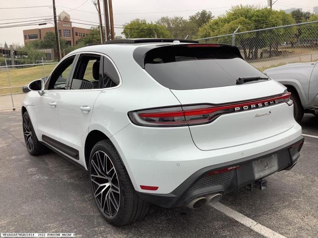 2022 porsche macan s