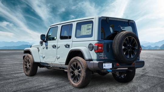 2024 Jeep Wrangler